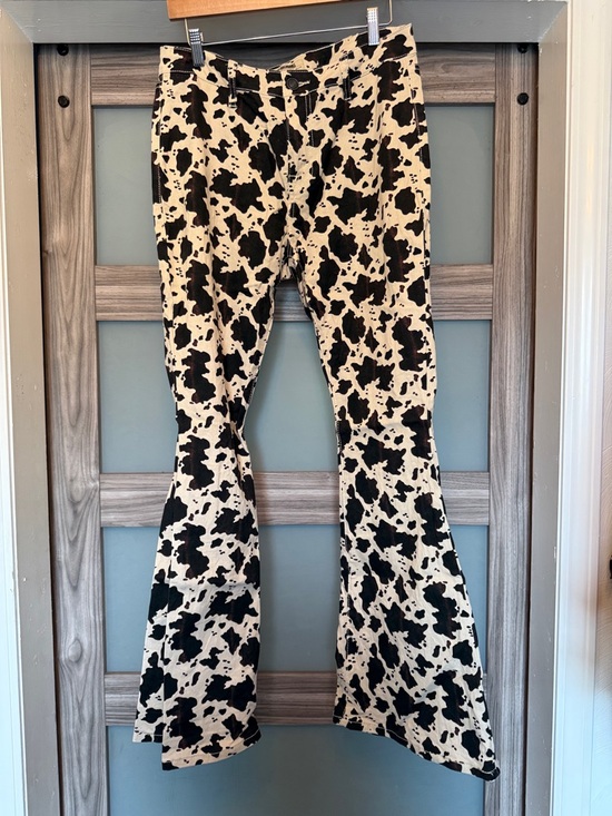 Rock & Roll Denim Denim - Cow-Print Flared Jeans - Black & Cream